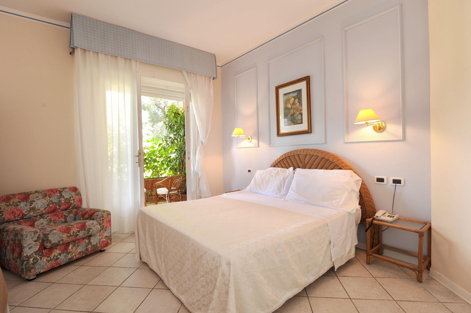 Hotel Villa Tiziana Marina di Pietrasanta Dış mekan fotoğraf